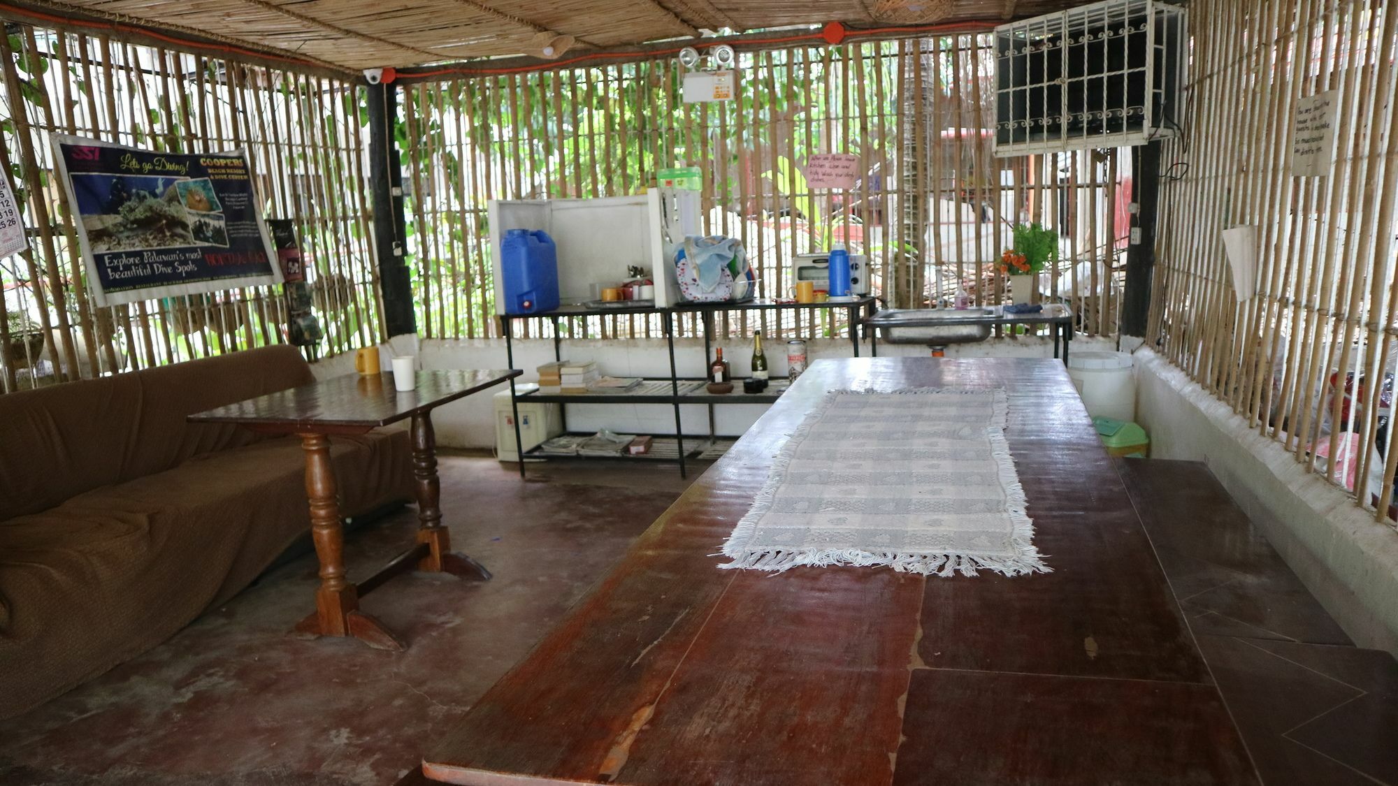 Charm Guest House Puerto Princesa Bagian luar foto