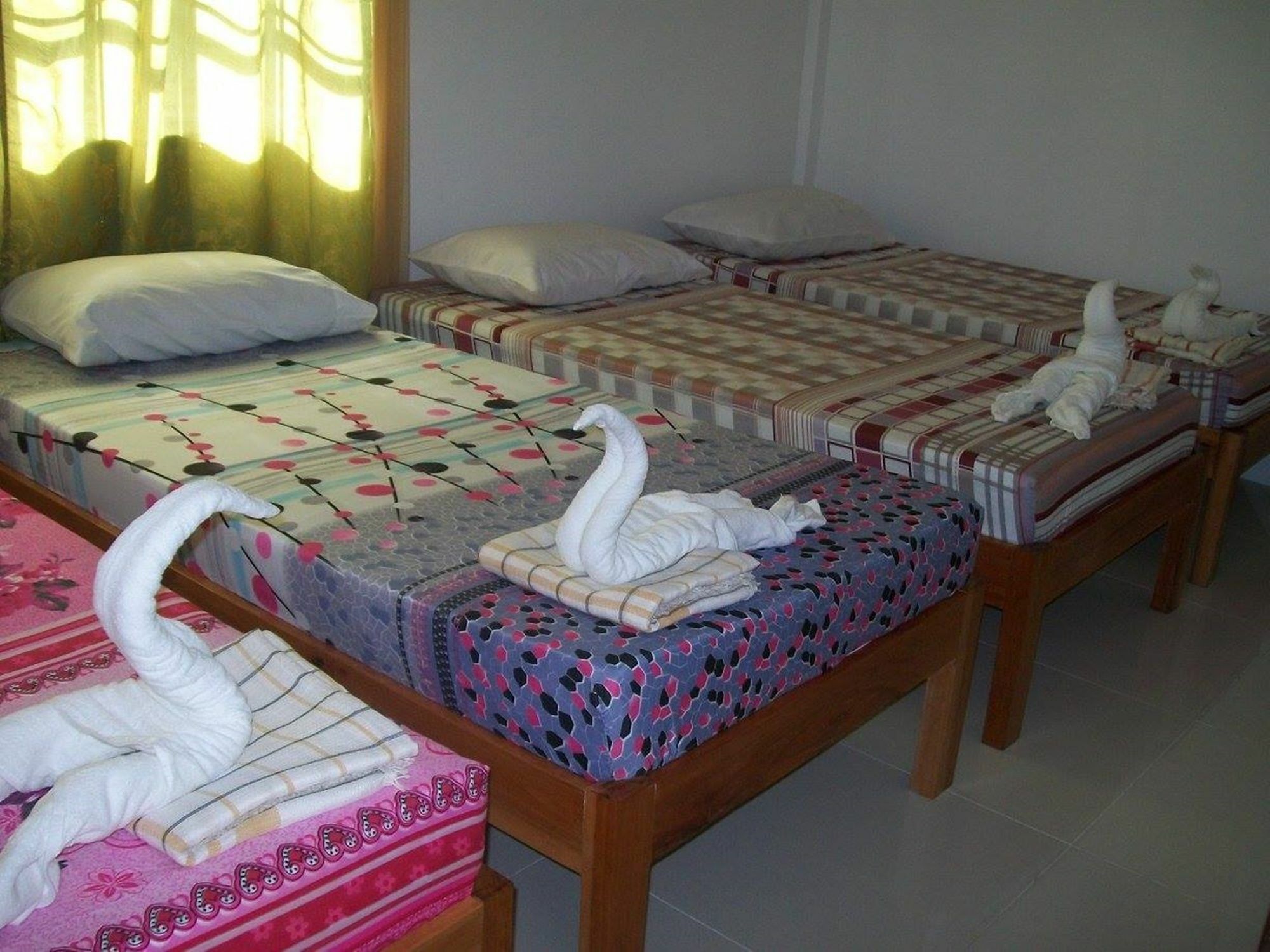 Charm Guest House Puerto Princesa Bagian luar foto