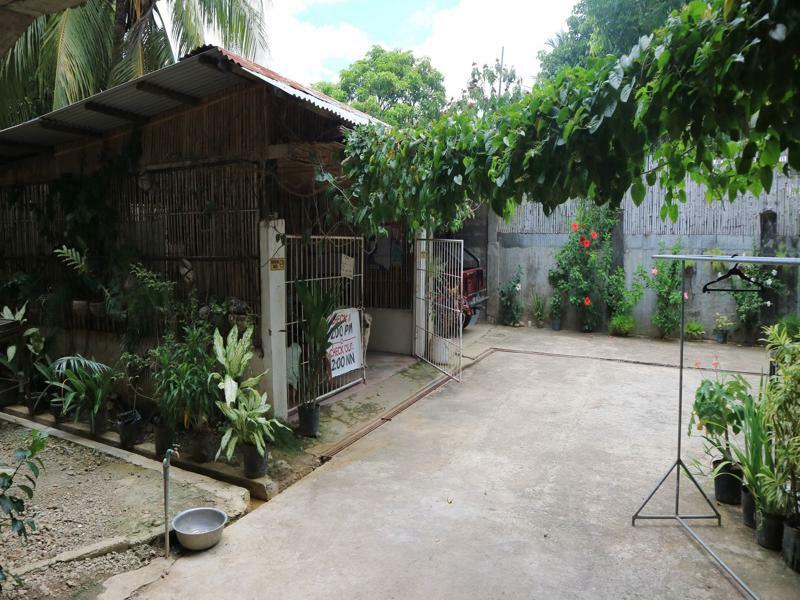 Charm Guest House Puerto Princesa Bagian luar foto