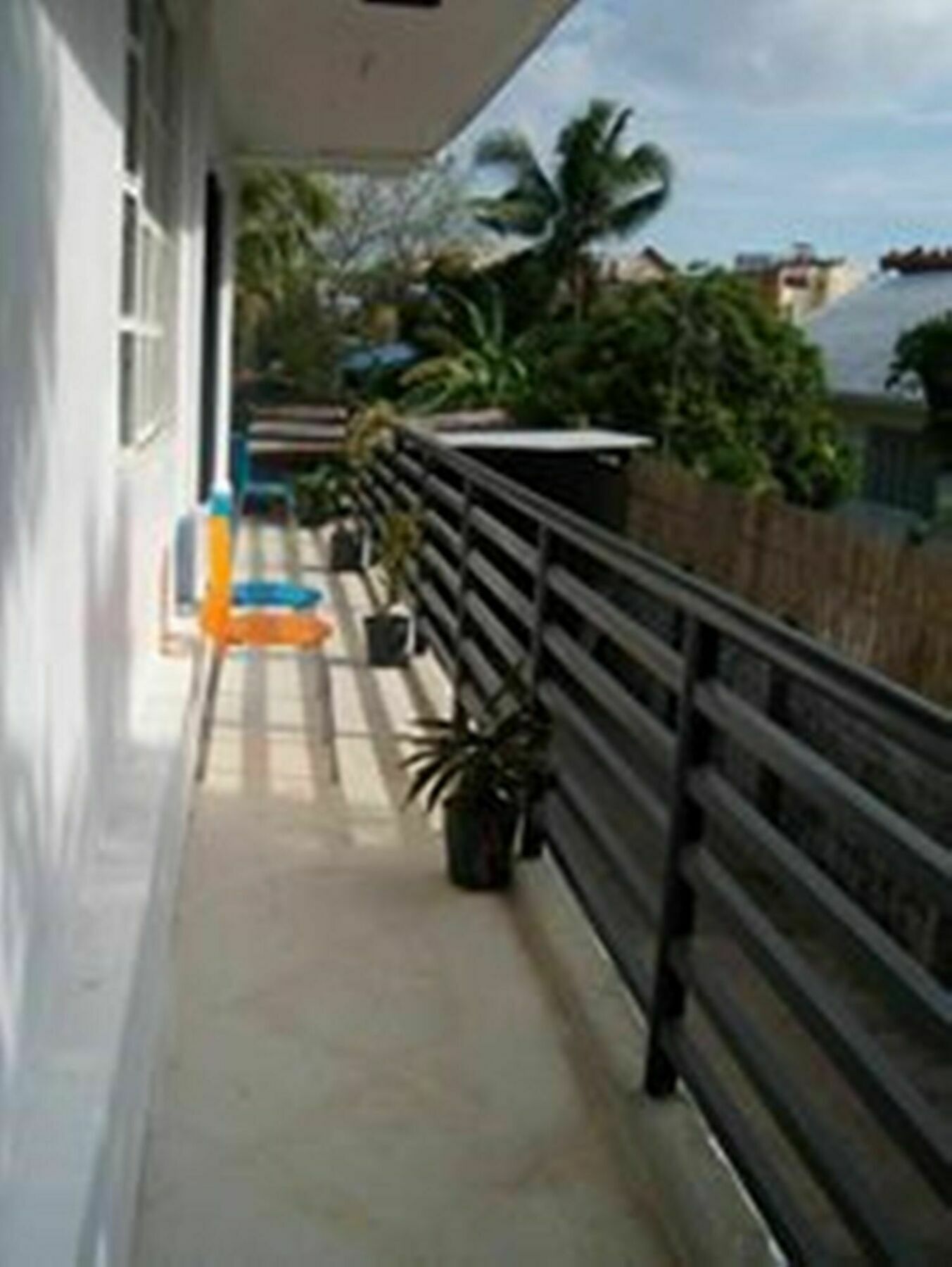 Charm Guest House Puerto Princesa Bagian luar foto