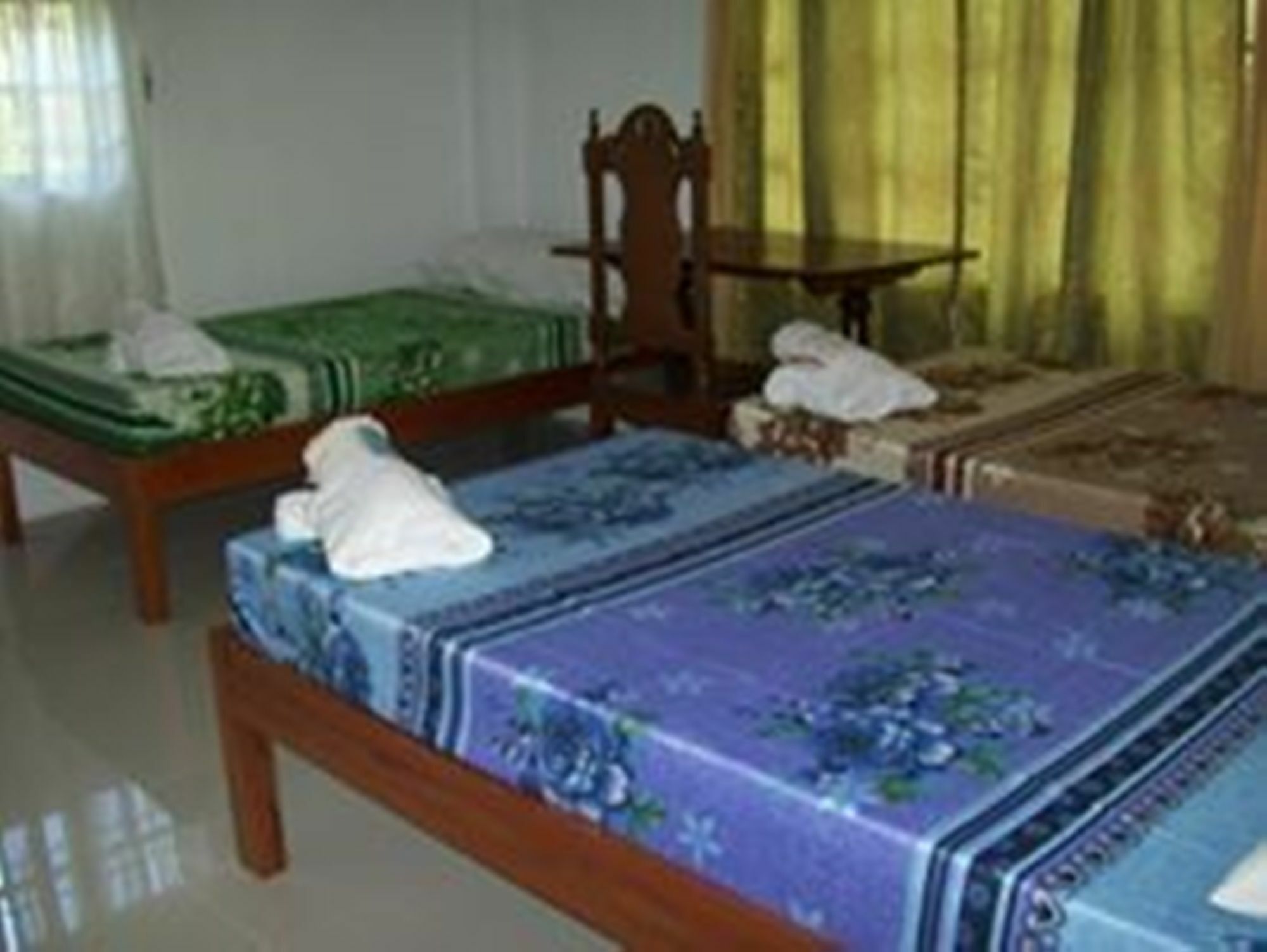 Charm Guest House Puerto Princesa Bagian luar foto